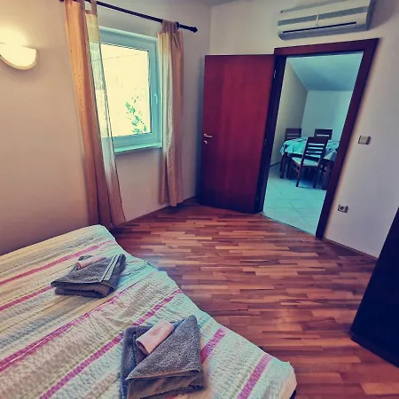 Haus Maro * سوبيتارسكا دراغا