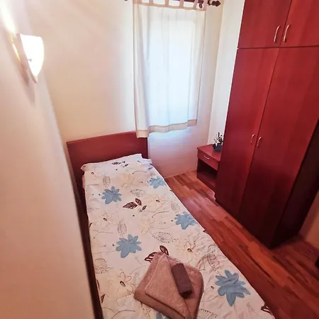 Haus Maro شقة