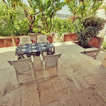 Haus Maro Apartment Supetarska Draga