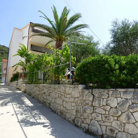 Haus Maro *