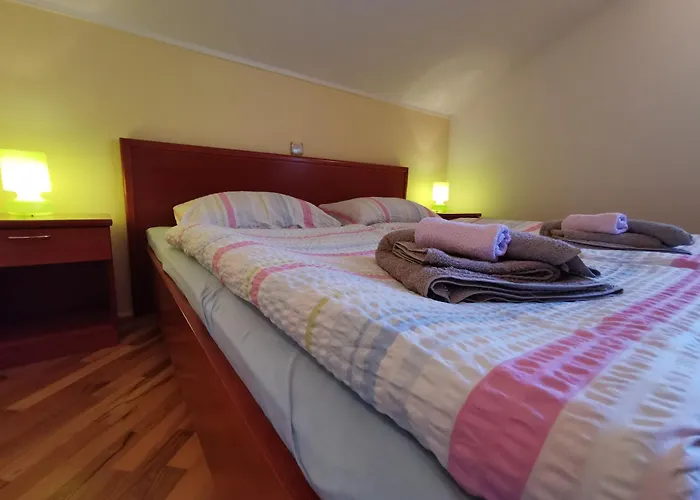 Haus Maro Апартаменты Супетарска-Драга