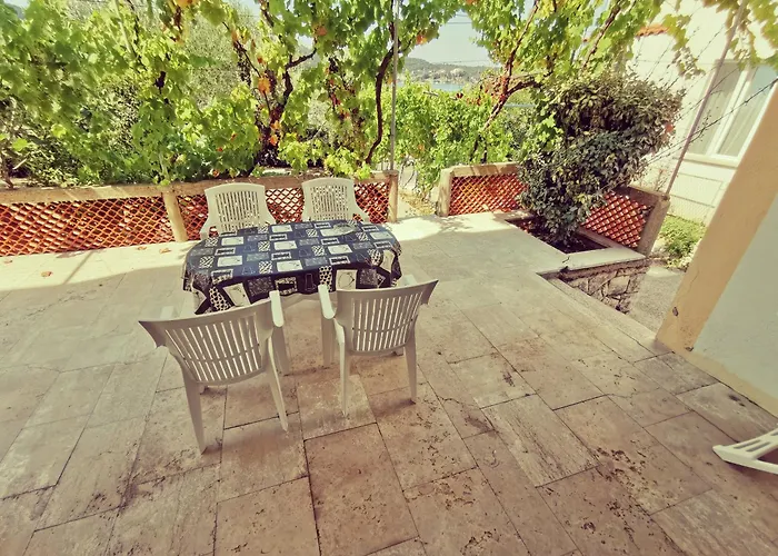 Haus Maro Apartament Supetarska Draga