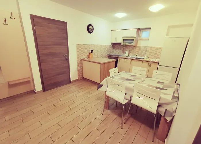 Апартаменты Haus Maro Супетарска-Драга